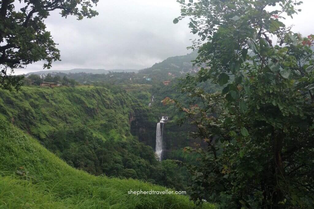 Waterfalls near Pune - waterfall trek near pune - lonavala waterfall