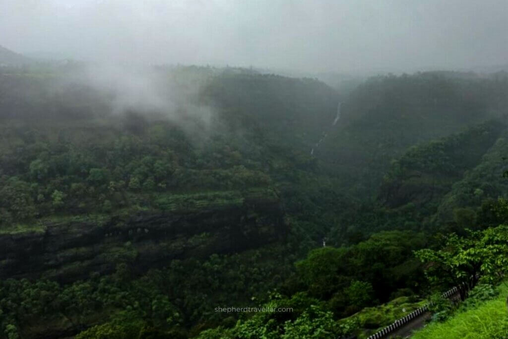 How to reach Matheran by road, train, car or bike