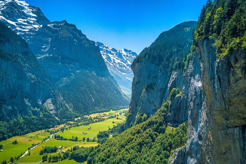 swiss itinerary for 3 days - 3 days in Switzerland - viator interlaken